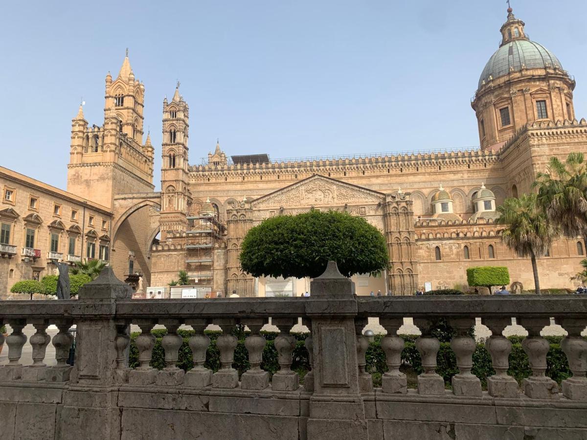 Suite Alla Cattedrale Palermo Luaran gambar