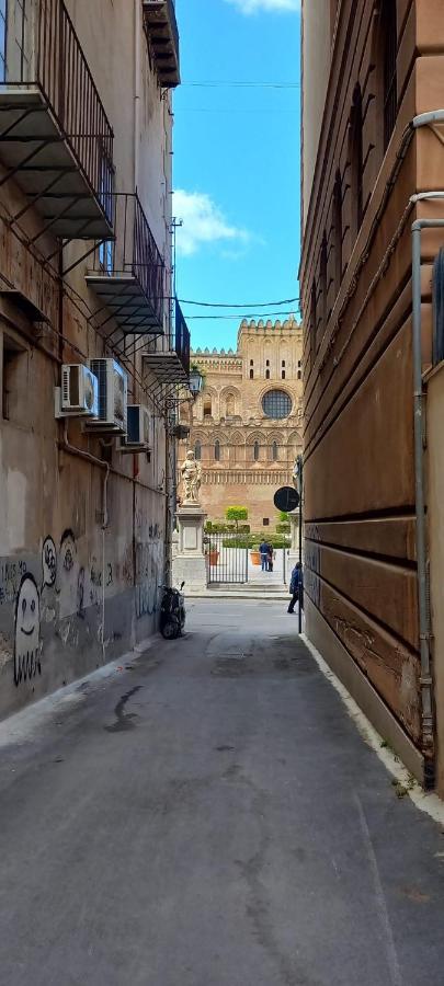 Suite Alla Cattedrale Palermo Luaran gambar